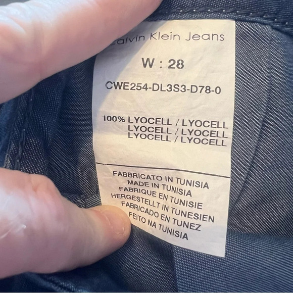 NWT Calvin Klein mini pleated denim skirt with accent stitching size 28 - Picture 7 of 8